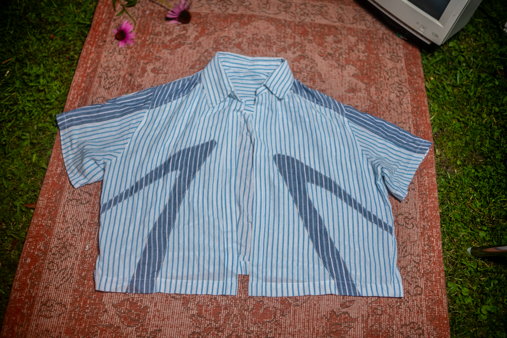 Curved striped boxy shirt